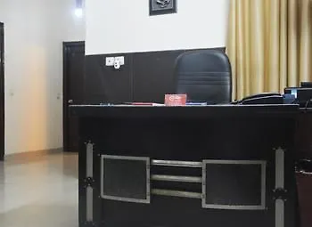 호텔 Oyo Rooms Sikanderpur Metro 구르가온
